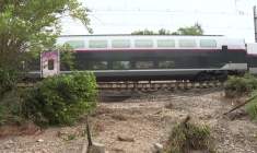 Intempéries dans le Sud-Ouest: la ligne TGV Paris-Toulouse à l'arrêt
